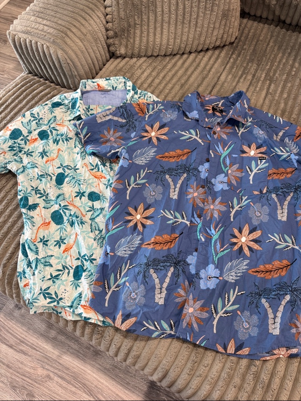 Hurley Blue Floral & Teal Tropical Button-Down Shirts (Pair)